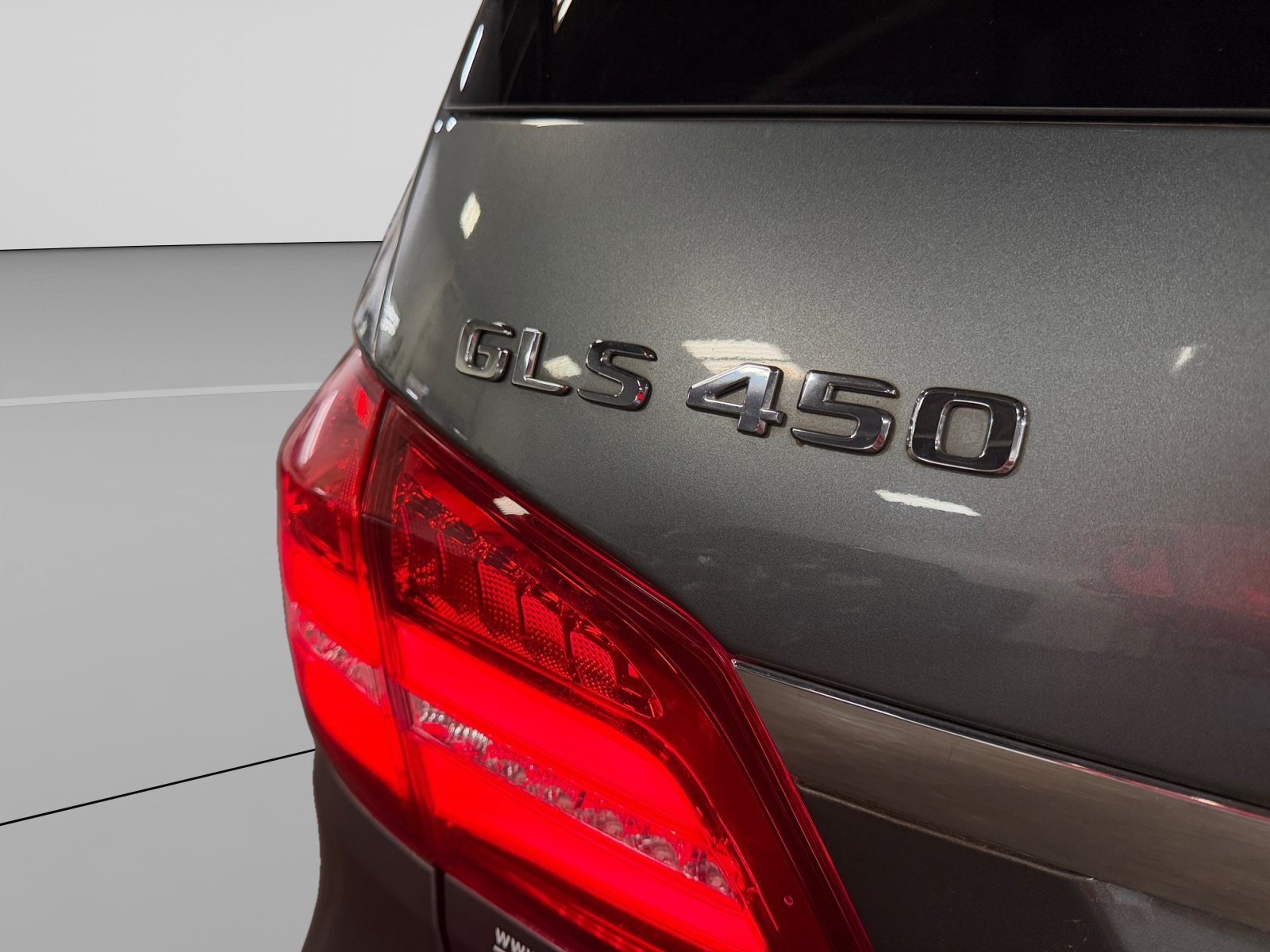Used 2019 Mercedes-Benz GLS 450 4MATIC w/ Premium 1 Package image 44