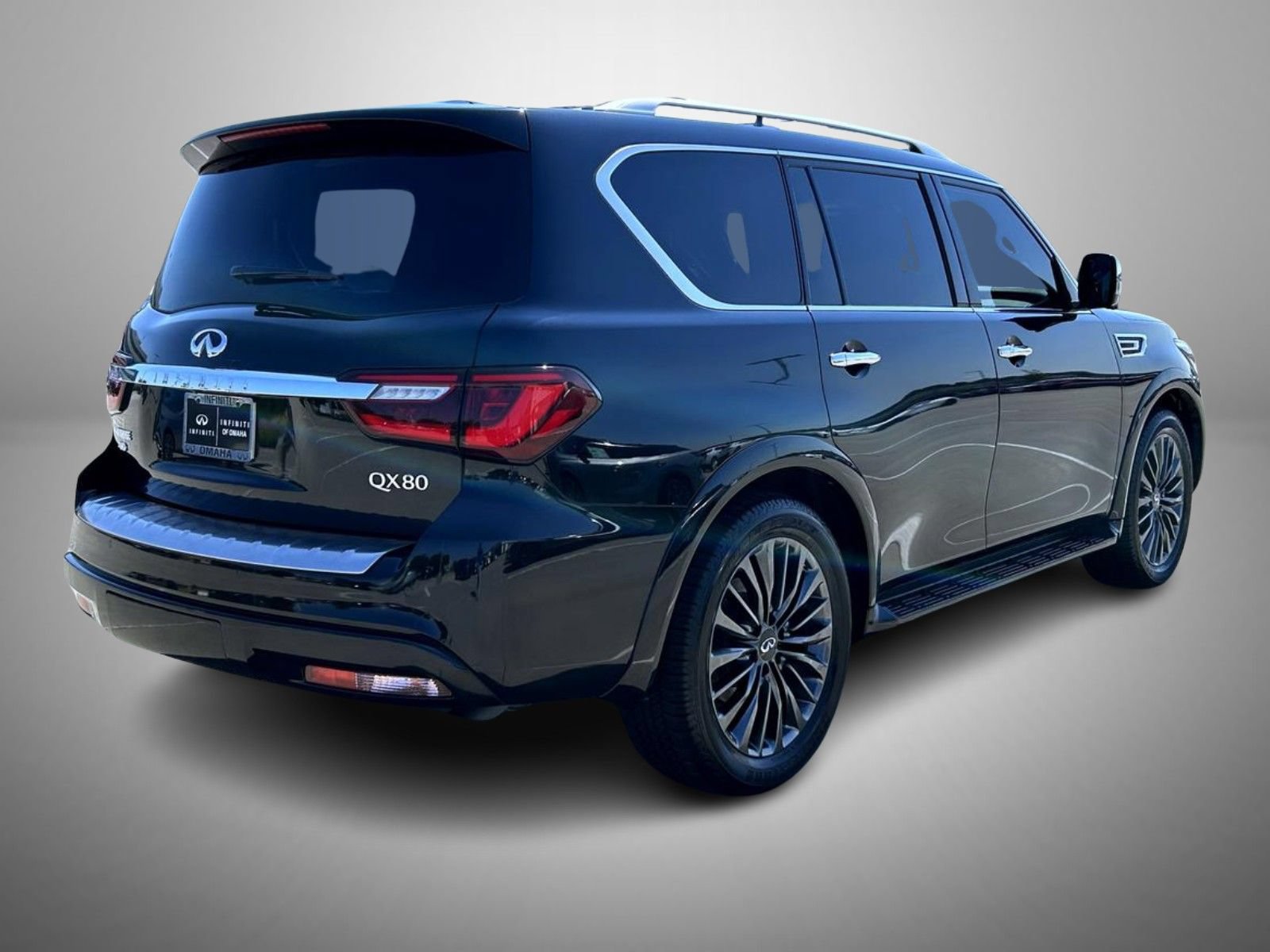 Certified 2023 INFINITI QX80 Sensory w/ All-Season Package AWD/4WD image 5