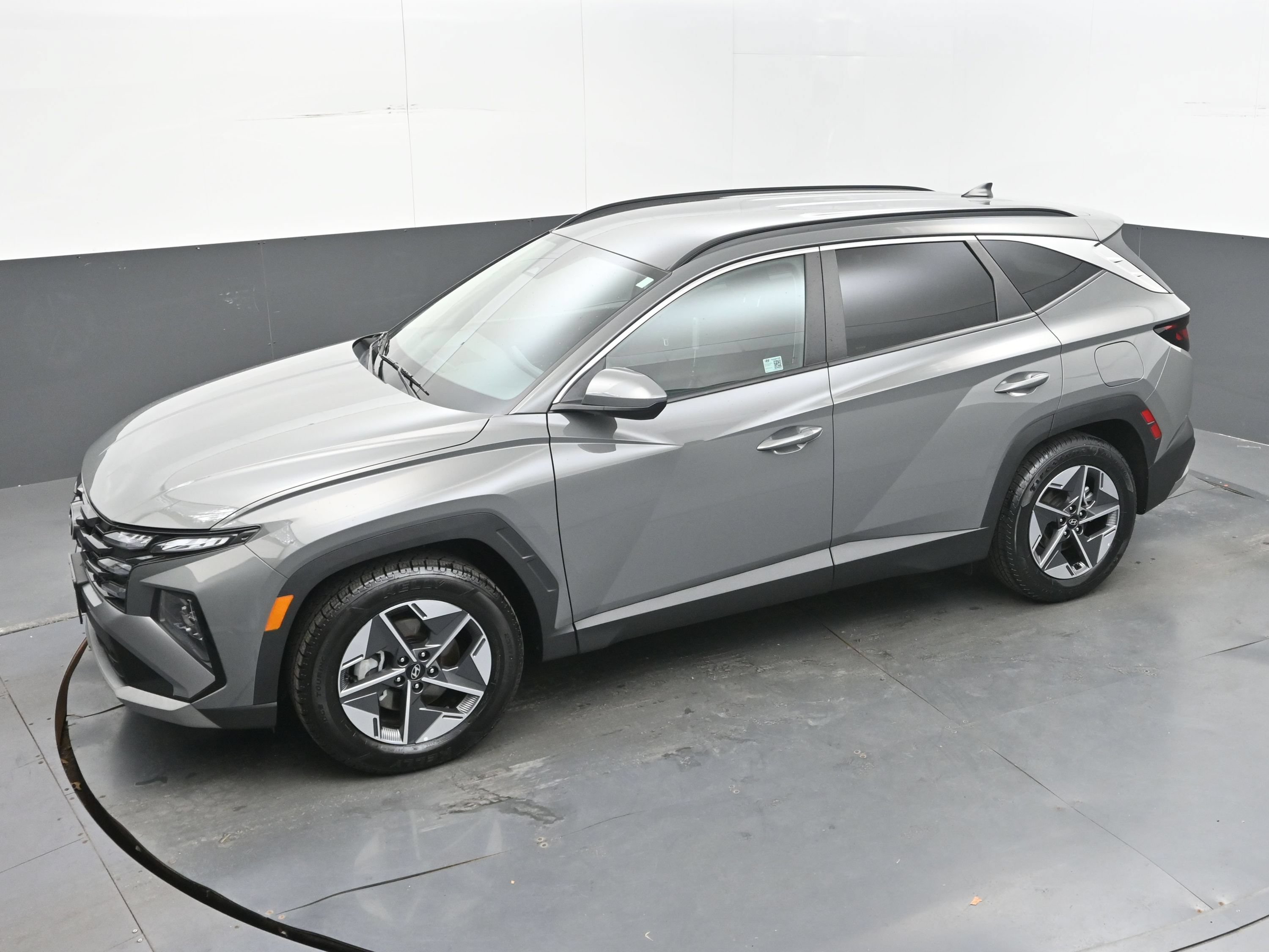 Used 2025 Hyundai Tucson SEL FWD image 35