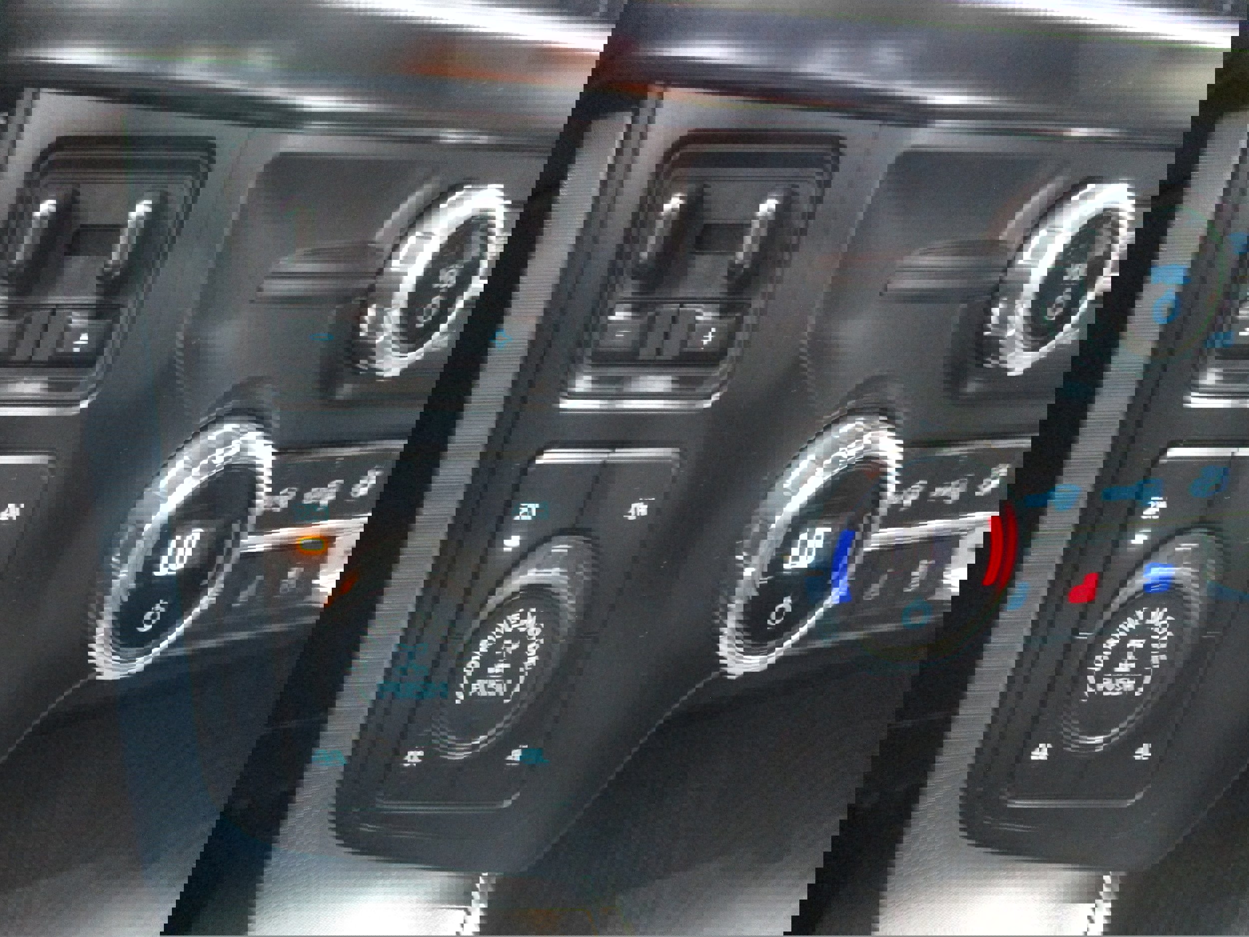 Used 2021 Ford F150 Platinum w/ Equipment Group 701A High image 18