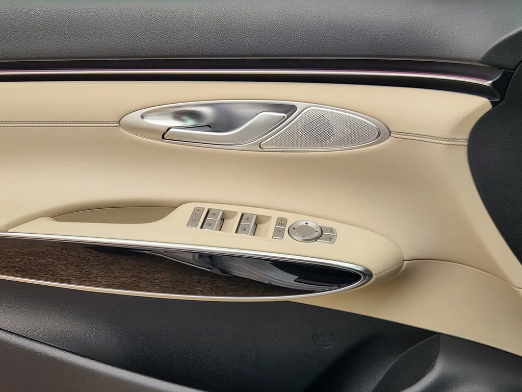 New 2026 Genesis GV70 2.5T AWD/4WD image 18