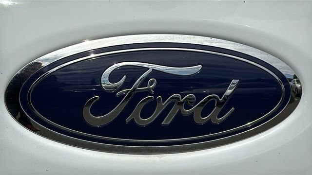 Used 2025 Ford F250 XLT image 28