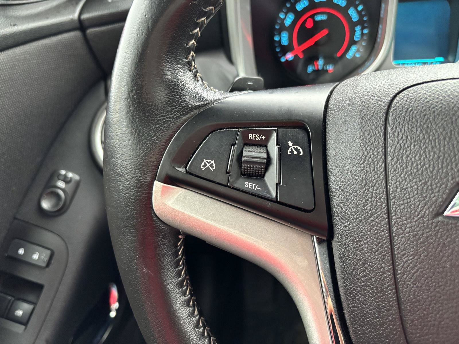 Used 2013 Chevrolet Camaro LT RWD image 12