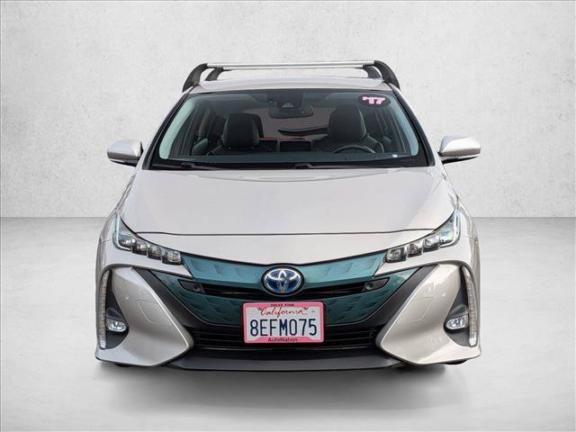 Used 2017 Toyota Prius Prime Advanced w/ Preferred Accessory Package FWD image 4