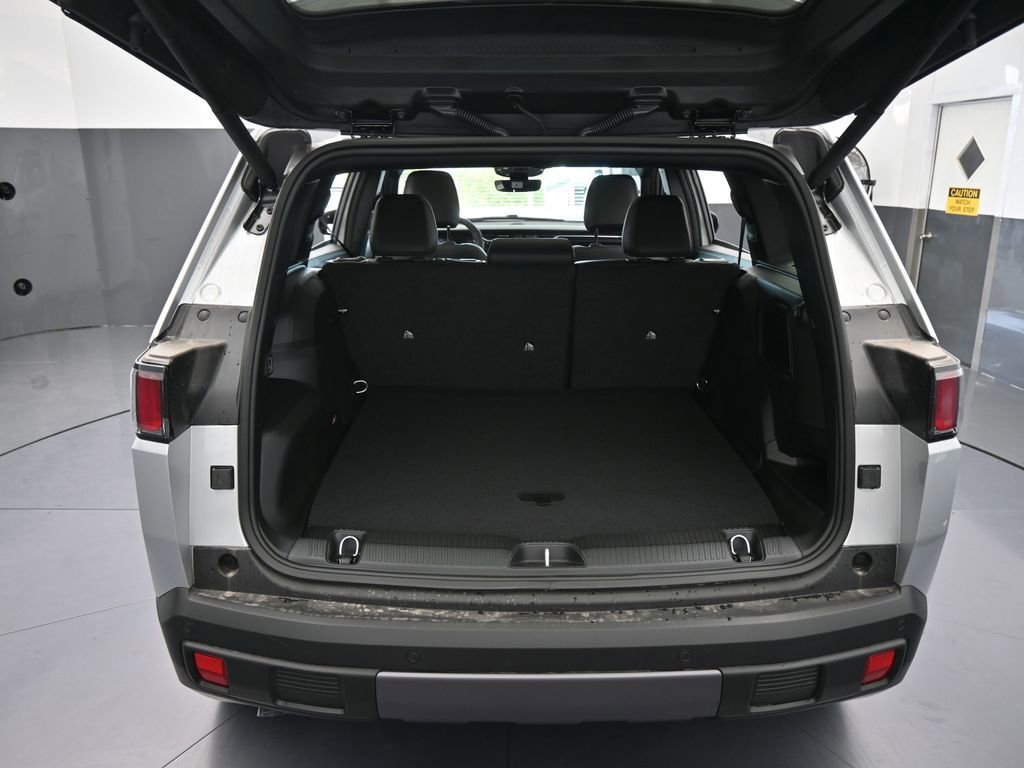 New 2026 Jeep Cherokee Overland image 37