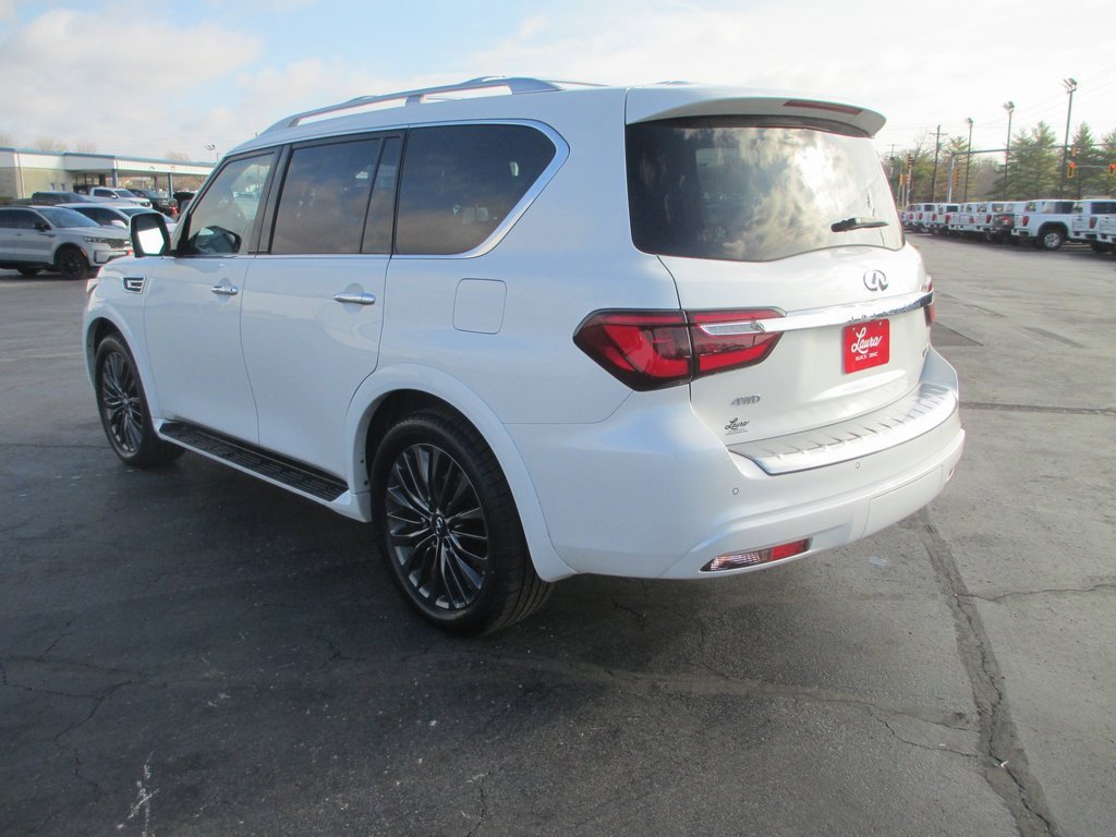 Used 2023 INFINITI QX80 Sensory w/ Cargo Package image 7