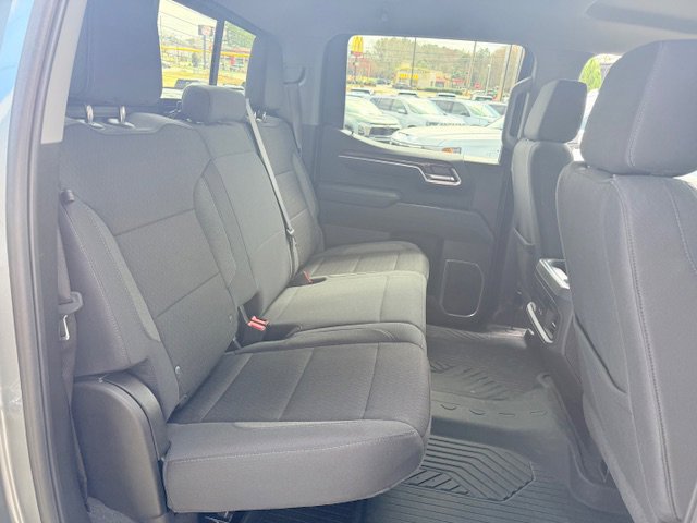 Used 2025 Chevrolet Silverado 1500 RST AWD/4WD image 16