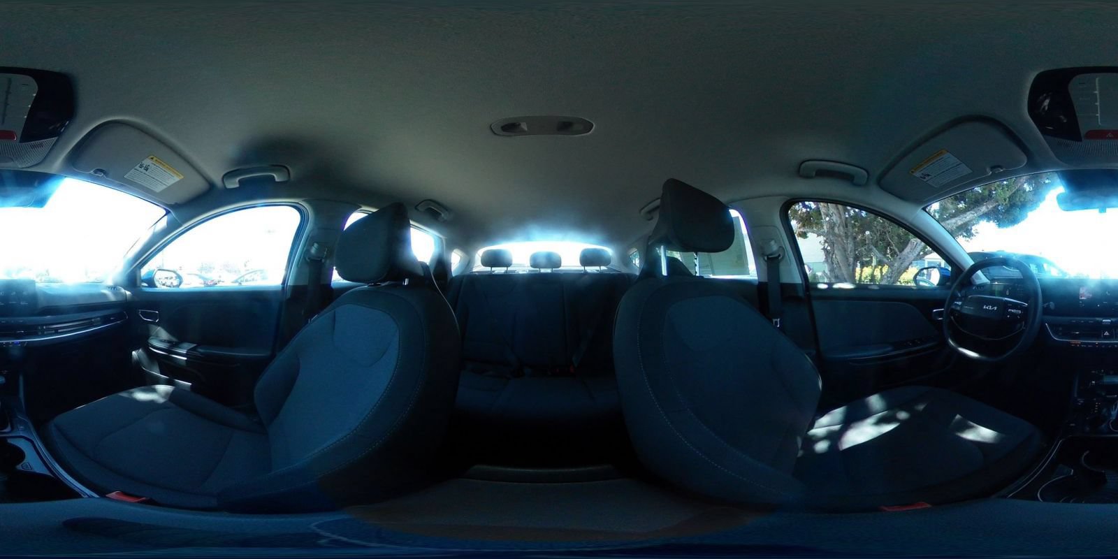 Used 2025 Kia K4 FWD image 41