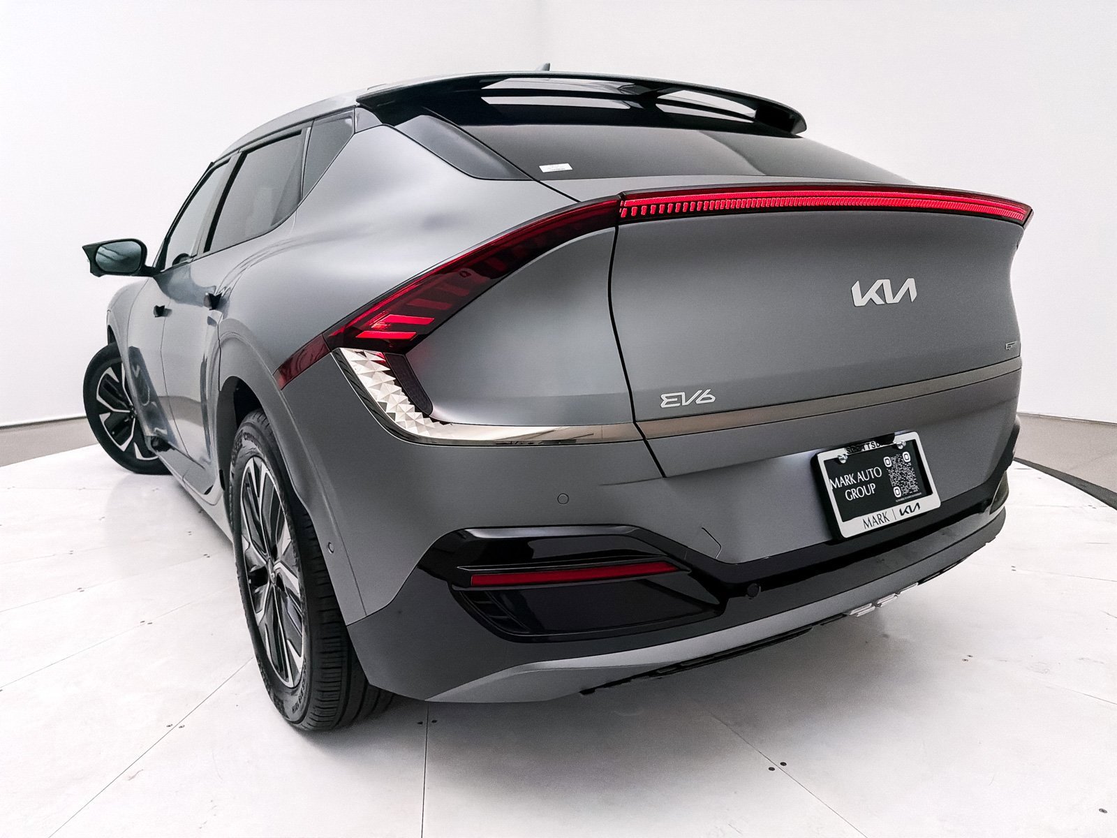 Used 2023 Kia EV6 GT-Line w/ GT-Line Suede Seat Package image 12