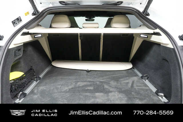 Used 2025 Lamborghini Urus SE image 29