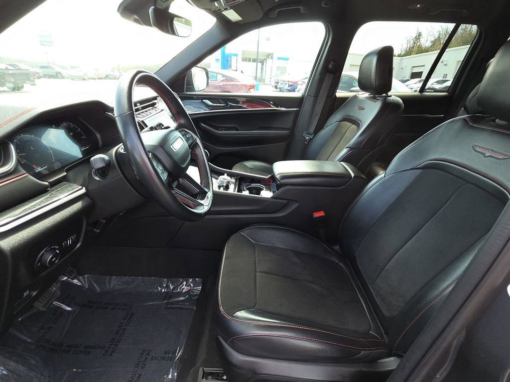 Used 2022 Jeep Grand Cherokee Trailhawk image 15