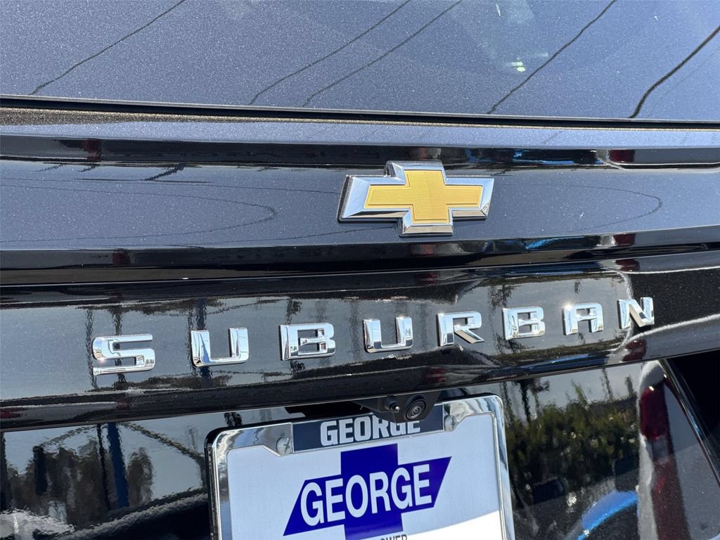 New 2026 Chevrolet Suburban LS RWD image 29