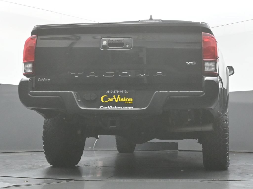 Used 2022 Toyota Tacoma SR5 w/ Technology Package RWD image 47