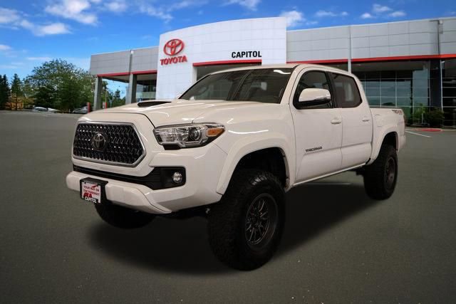 Certified 2019 Toyota Tacoma TRD Sport image 5