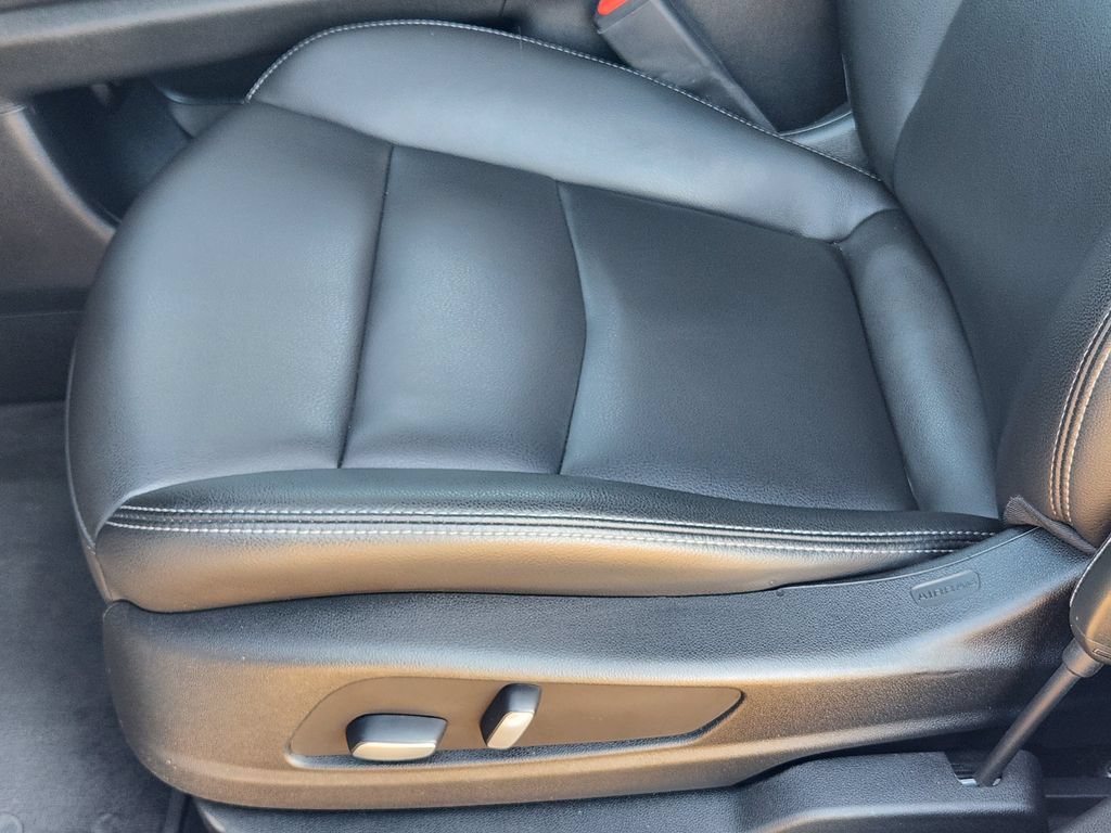 Certified 2023 Cadillac XT6 Luxury FWD image 24