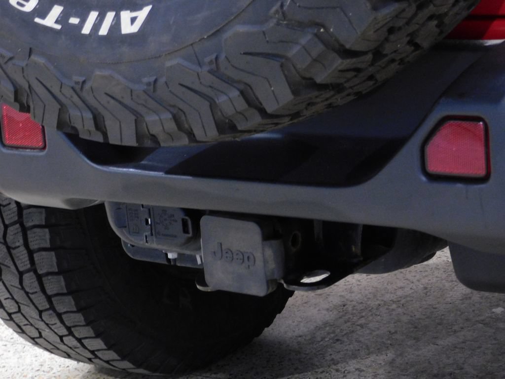 Used 2021 Jeep Wrangler Unlimited Rubicon w/ Dual Top Group AWD/4WD image 84