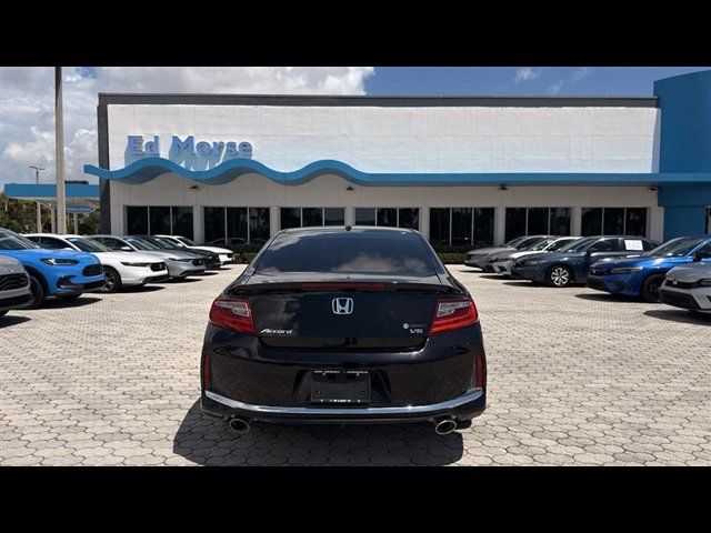 Certified 2017 Honda Accord EX-L image 13