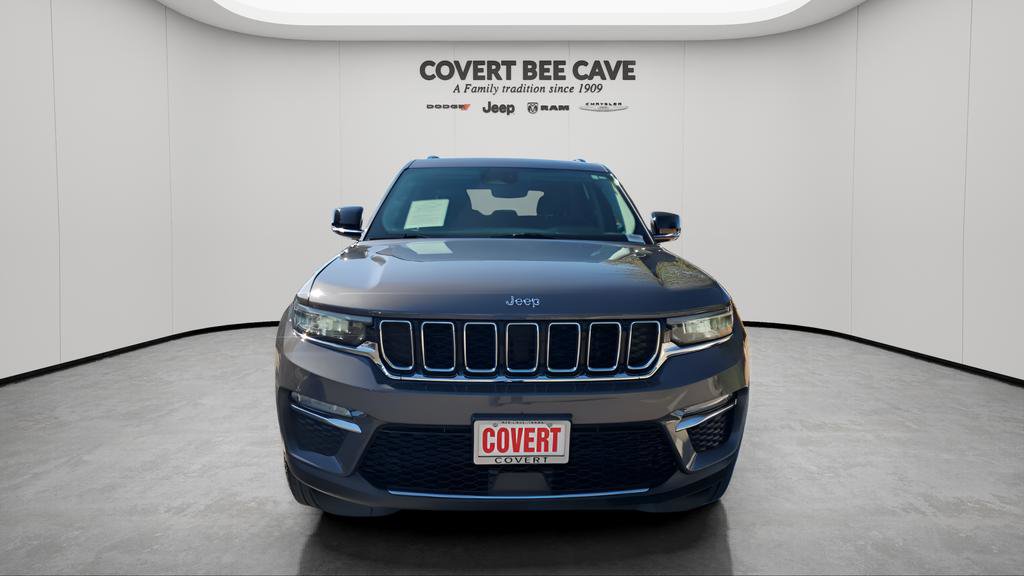 Used 2024 Jeep Grand Cherokee Limited image 2