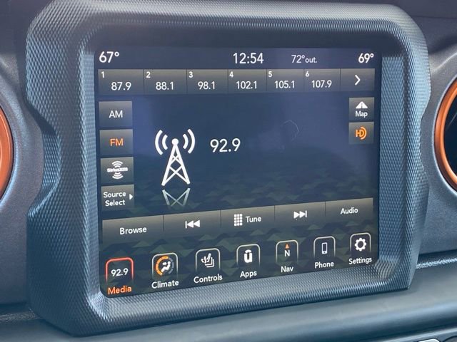 Used 2020 Jeep Gladiator Mojave w/ Dual Top Group image 19
