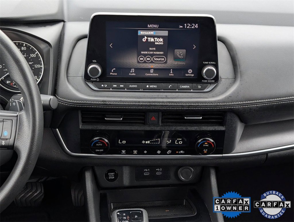 Used 2024 Nissan Rogue SV image 28