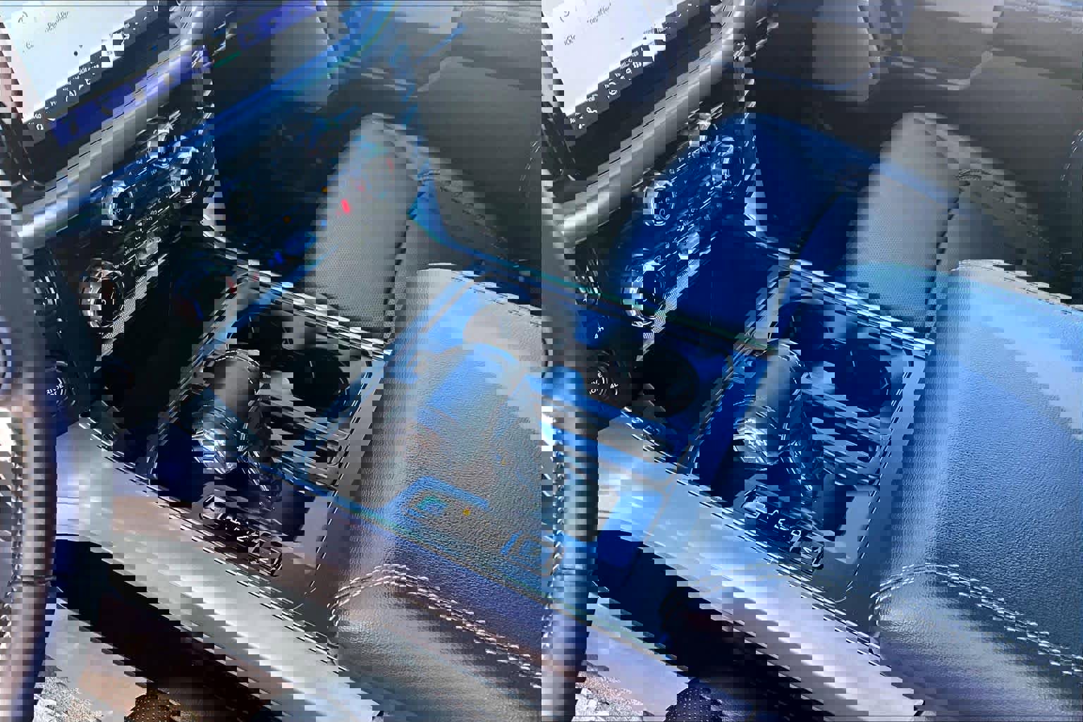 Used 2022 Ford F150 Lariat image 16