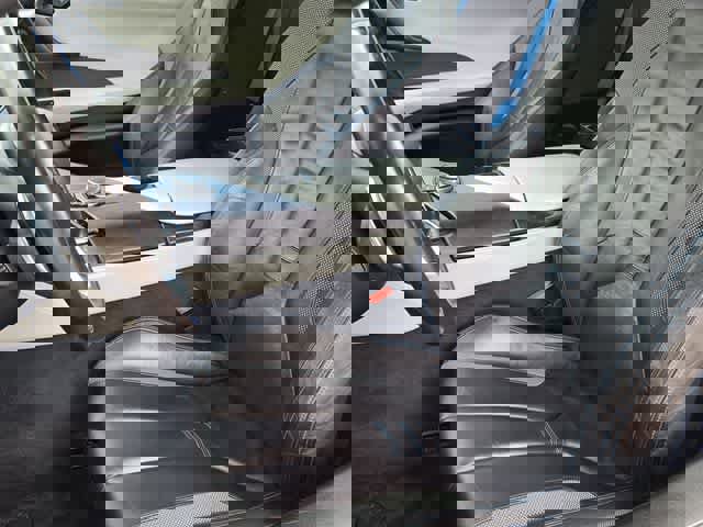 Used 2016 BMW i8 image 10