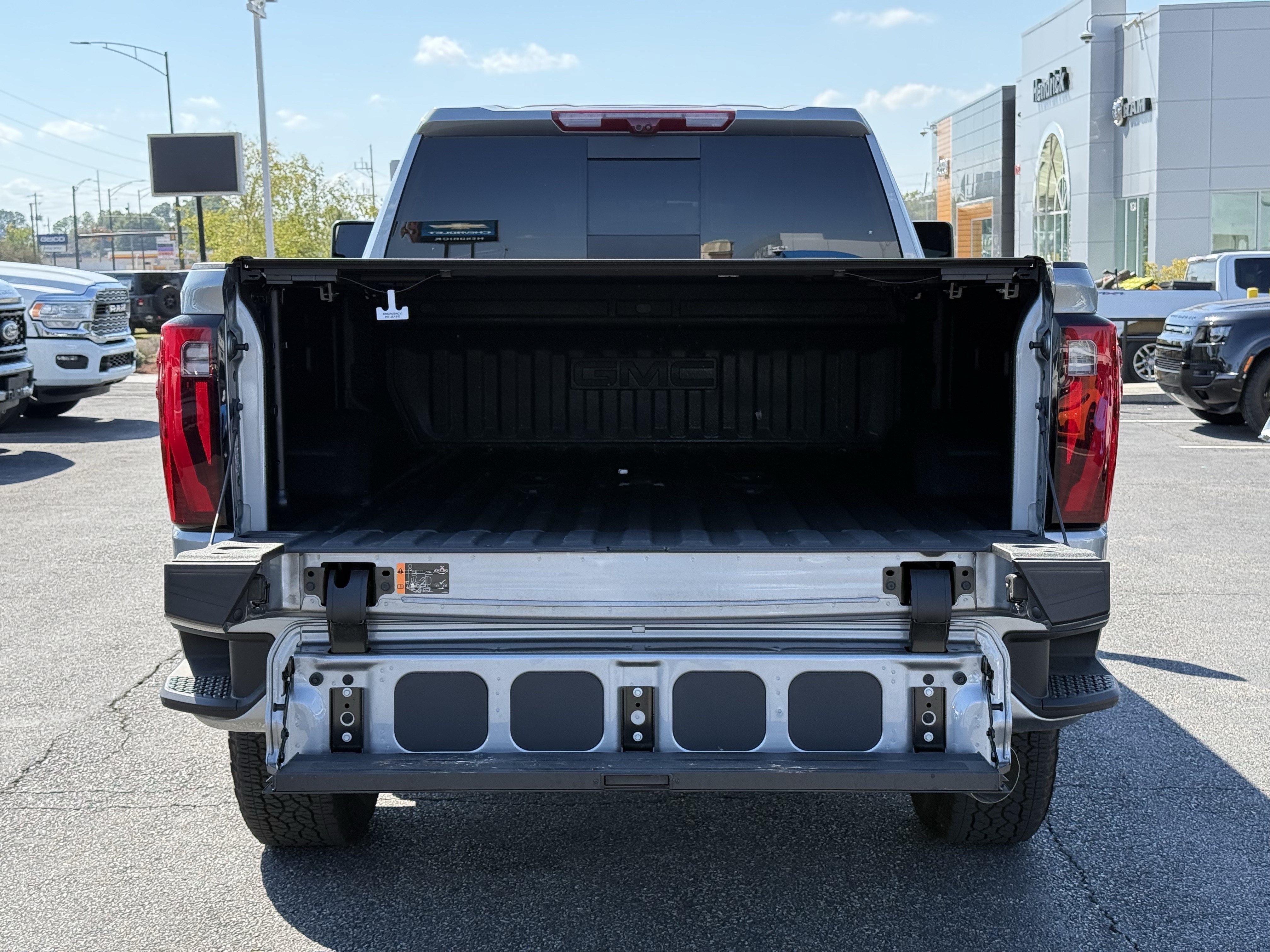 Used 2026 GMC Sierra 2500 Denali w/ Denali Reserve Package AWD/4WD image 35