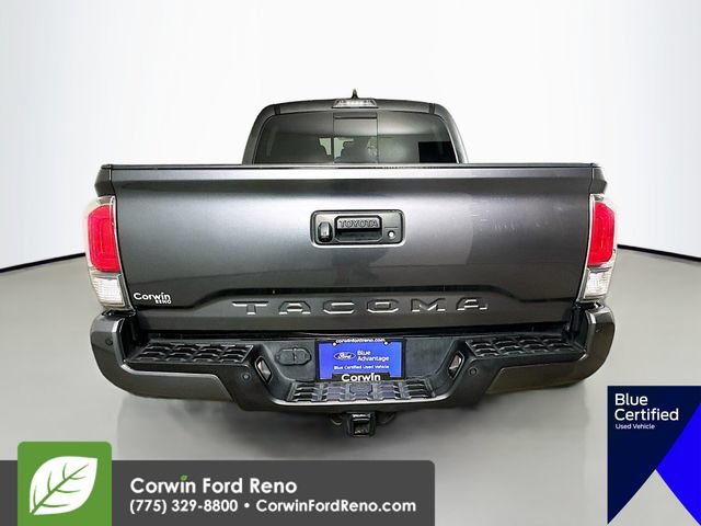 Used 2023 Toyota Tacoma TRD Off-Road w/ Technology Package AWD/4WD image 9