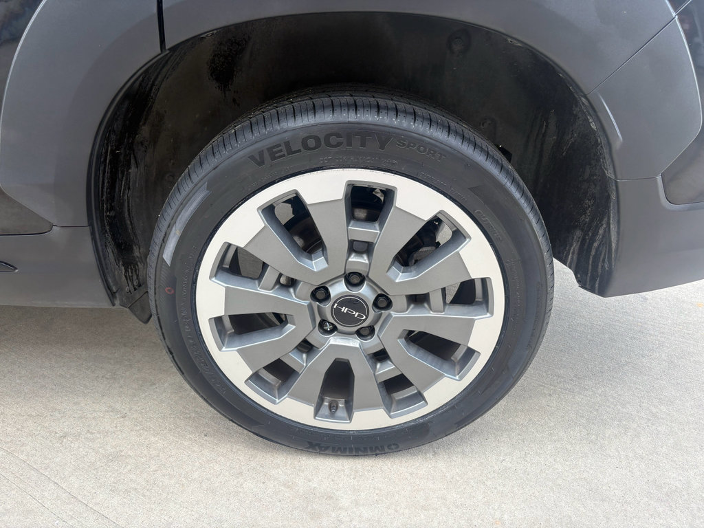 Certified 2024 Honda Passport Black Edition image 42