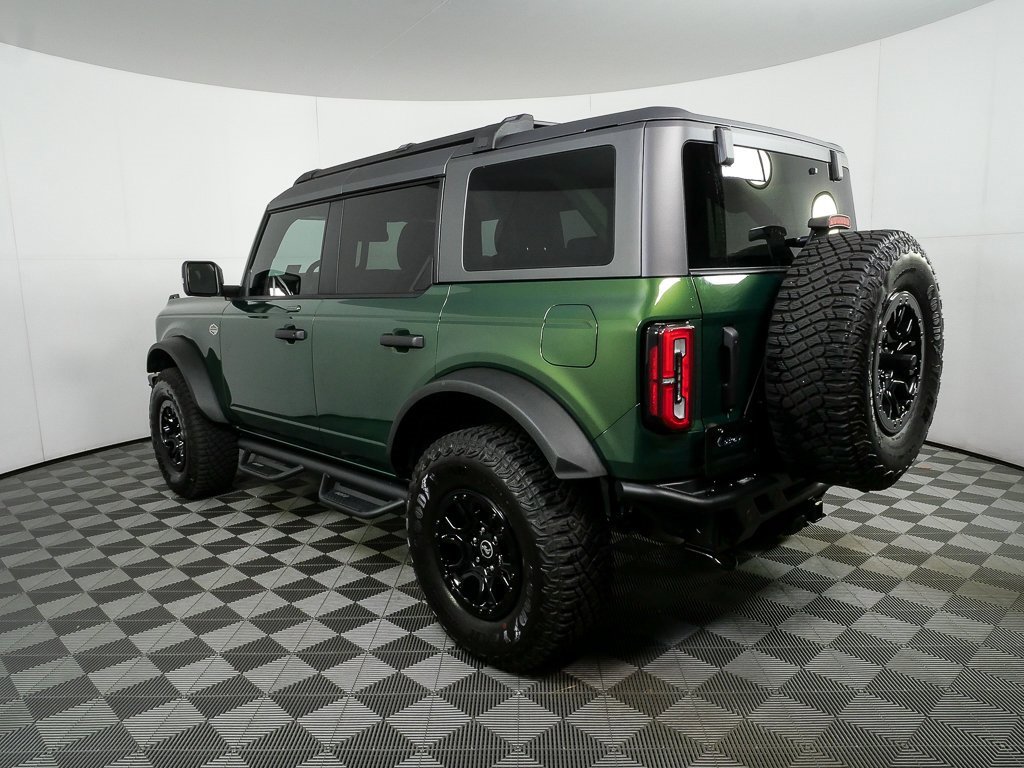 Used 2023 Ford Bronco Wildtrak image 3