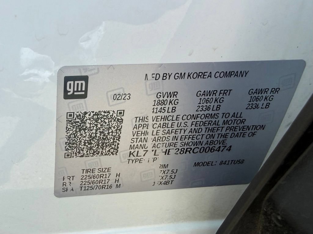 Used 2024 Chevrolet Trax LT w/ Driver Confidence Package FWD image 32
