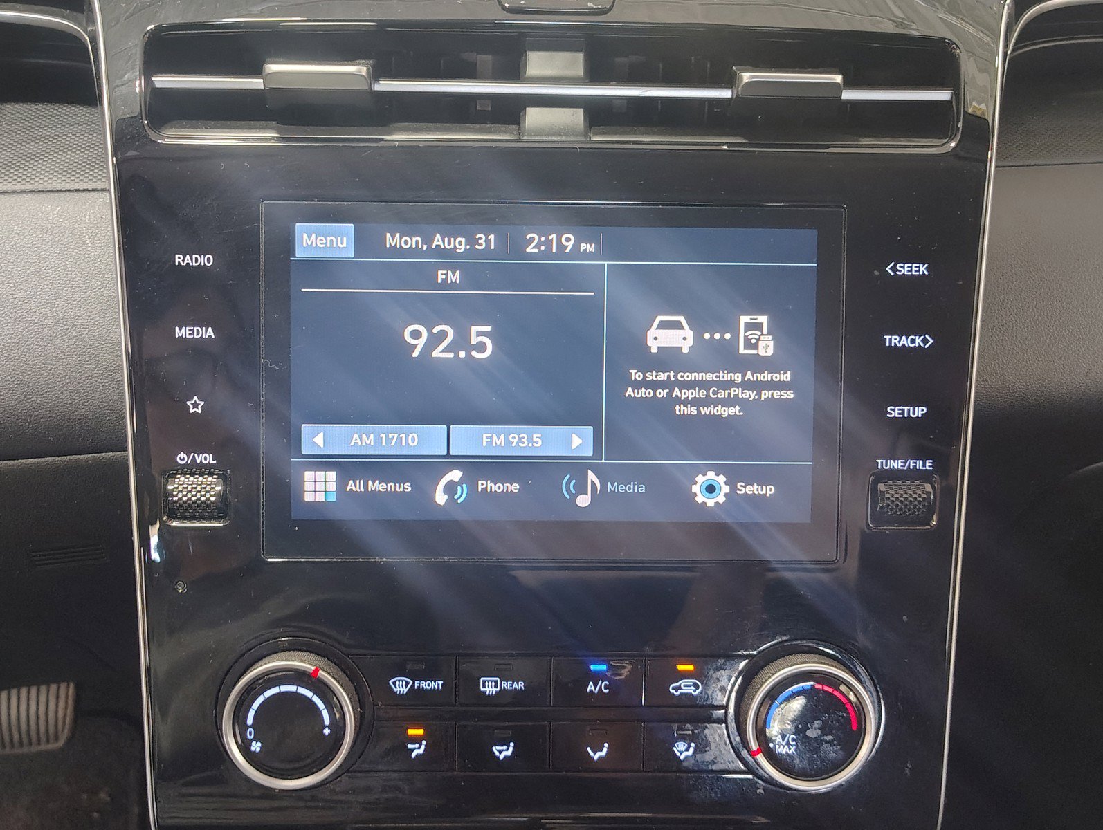Certified 2023 Hyundai Tucson SE AWD/4WD image 11