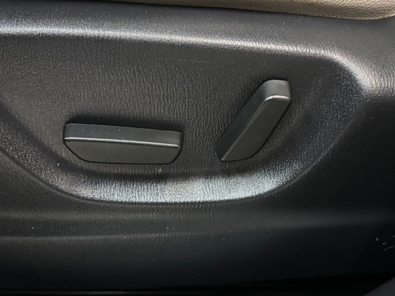 Used 2015 MAZDA CX-5 Touring image 25