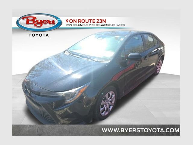 Used 2024 Toyota Corolla LE image 1