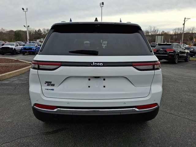 Certified 2022 Jeep Grand Cherokee Limited 4xe w/ Luxury Tech Group II AWD/4WD image 7