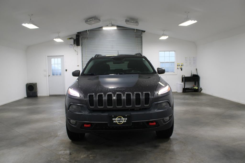 Used 2017 Jeep Cherokee Trailhawk w/ Comfort/Convenience Group video 3