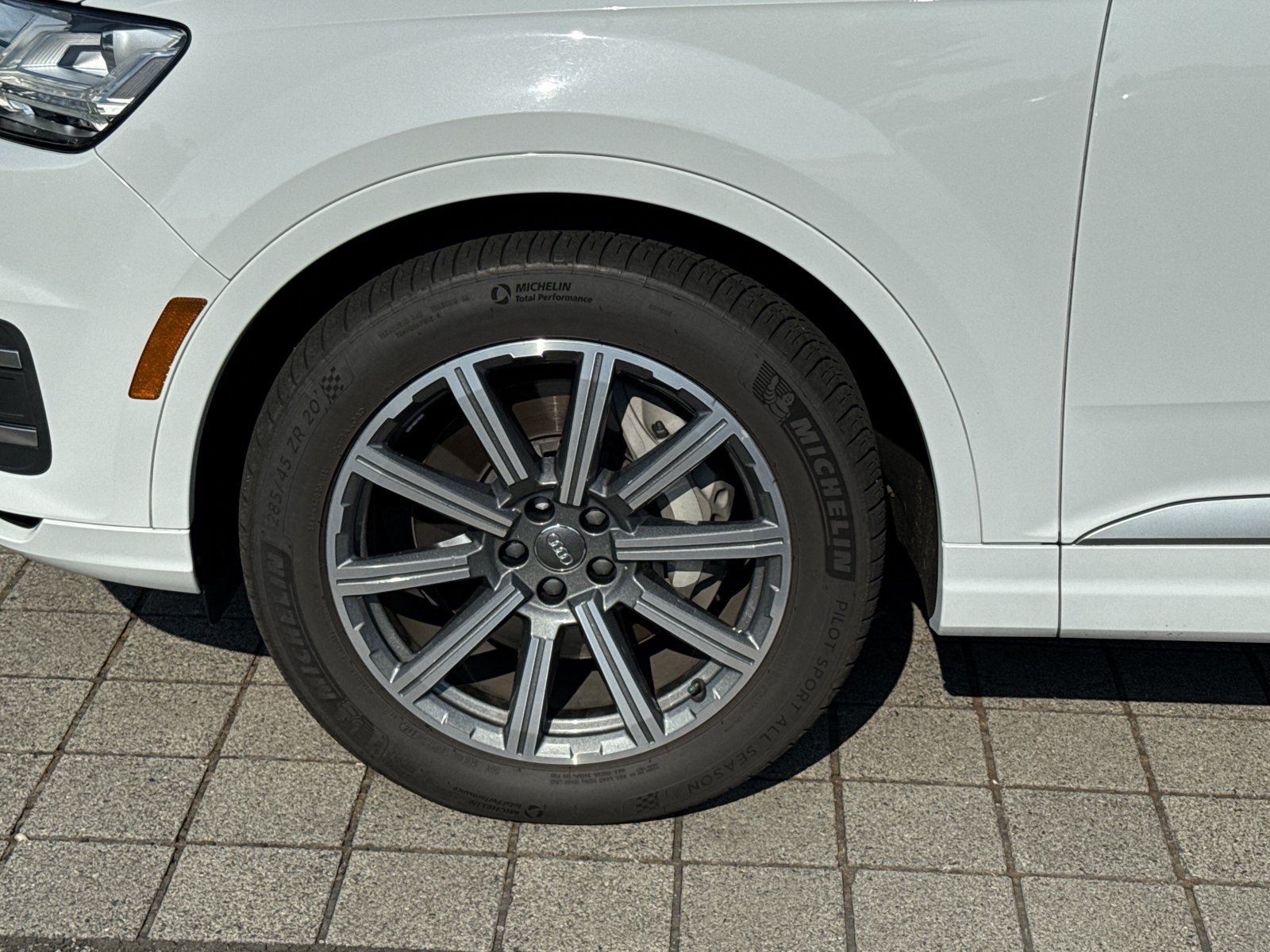 Used 2018 Audi Q7 3.0T Prestige AWD/4WD image 9