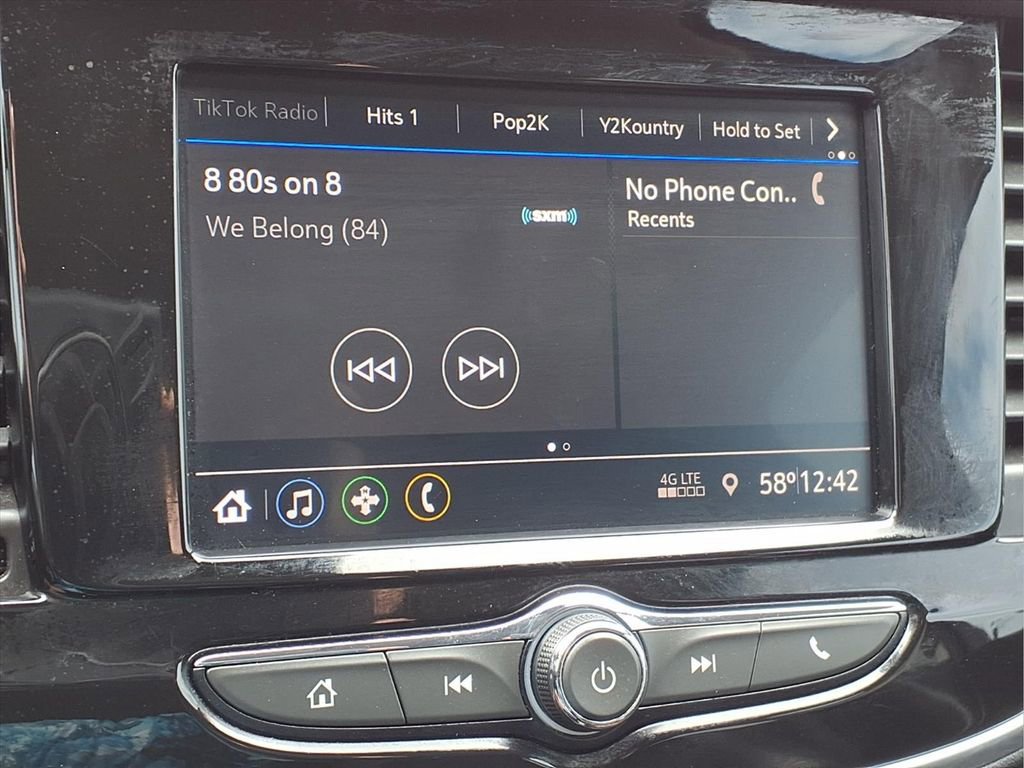 Used 2022 Buick Encore Preferred w/ Safety Package image 11