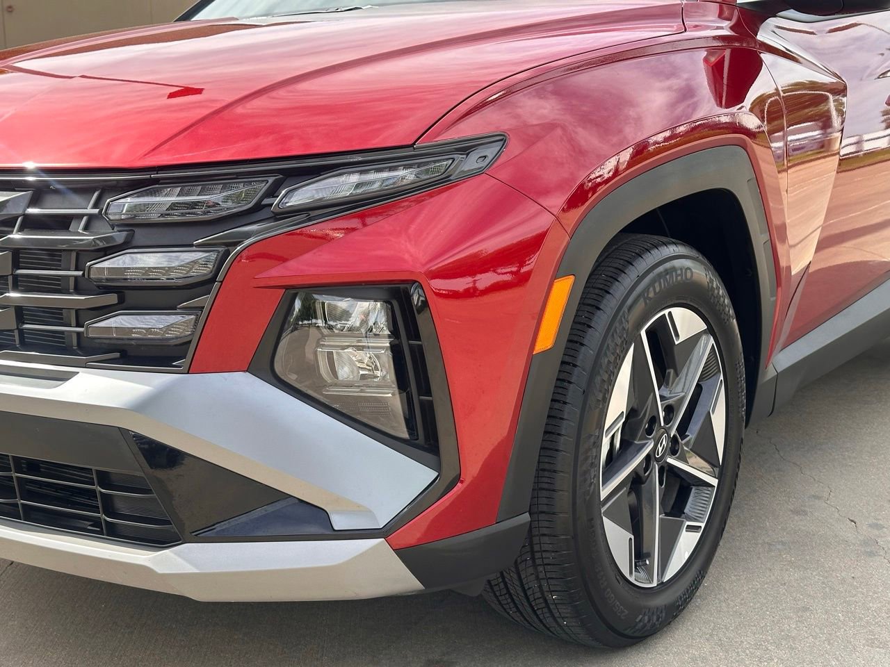 Certified 2025 Hyundai Tucson SEL FWD image 9