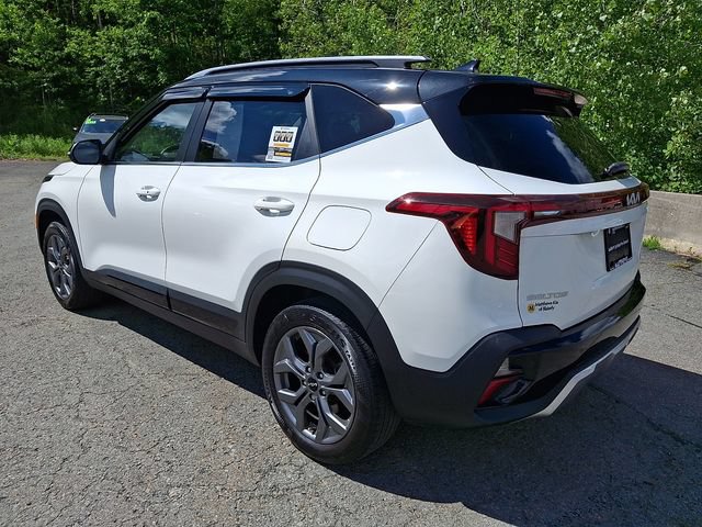 Used 2024 Kia Seltos S AWD/4WD image 3