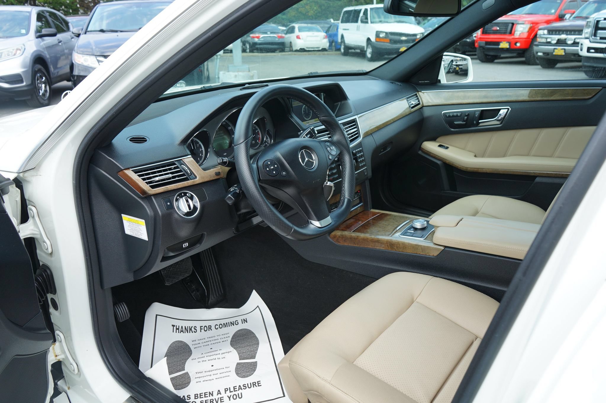 Used 2011 Mercedes-Benz E 350 4MATIC Sedan image 13