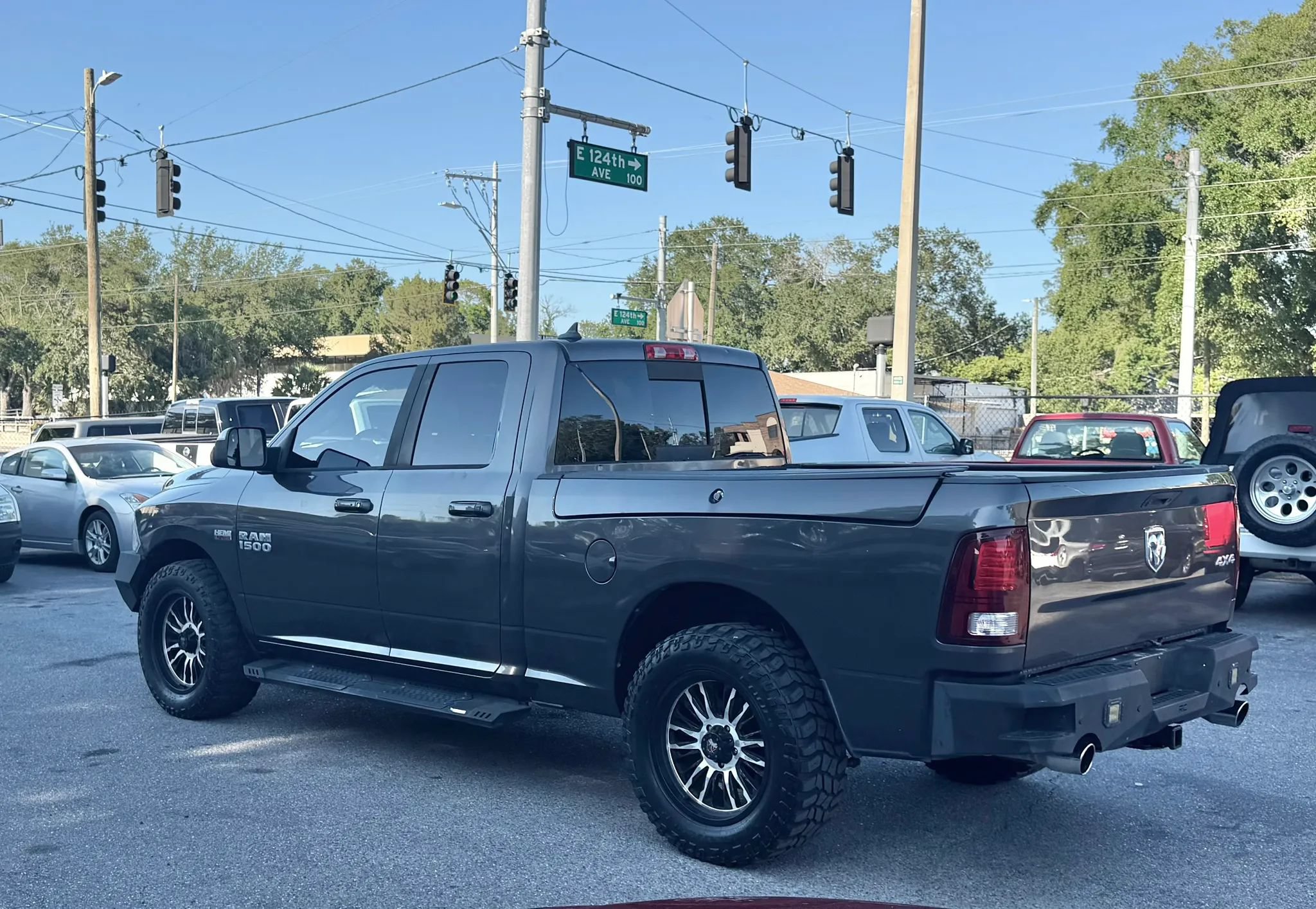 Used 2014 RAM 1500 Sport w/ Convenience Group AWD/4WD image 5