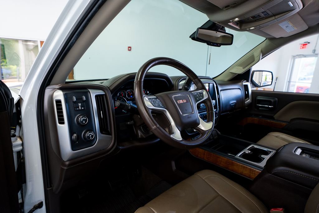 Used 2018 GMC Sierra 1500 SLT AWD/4WD image 31