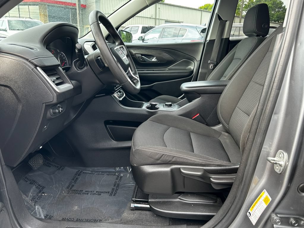 Used 2023 GMC Terrain SLE FWD image 23