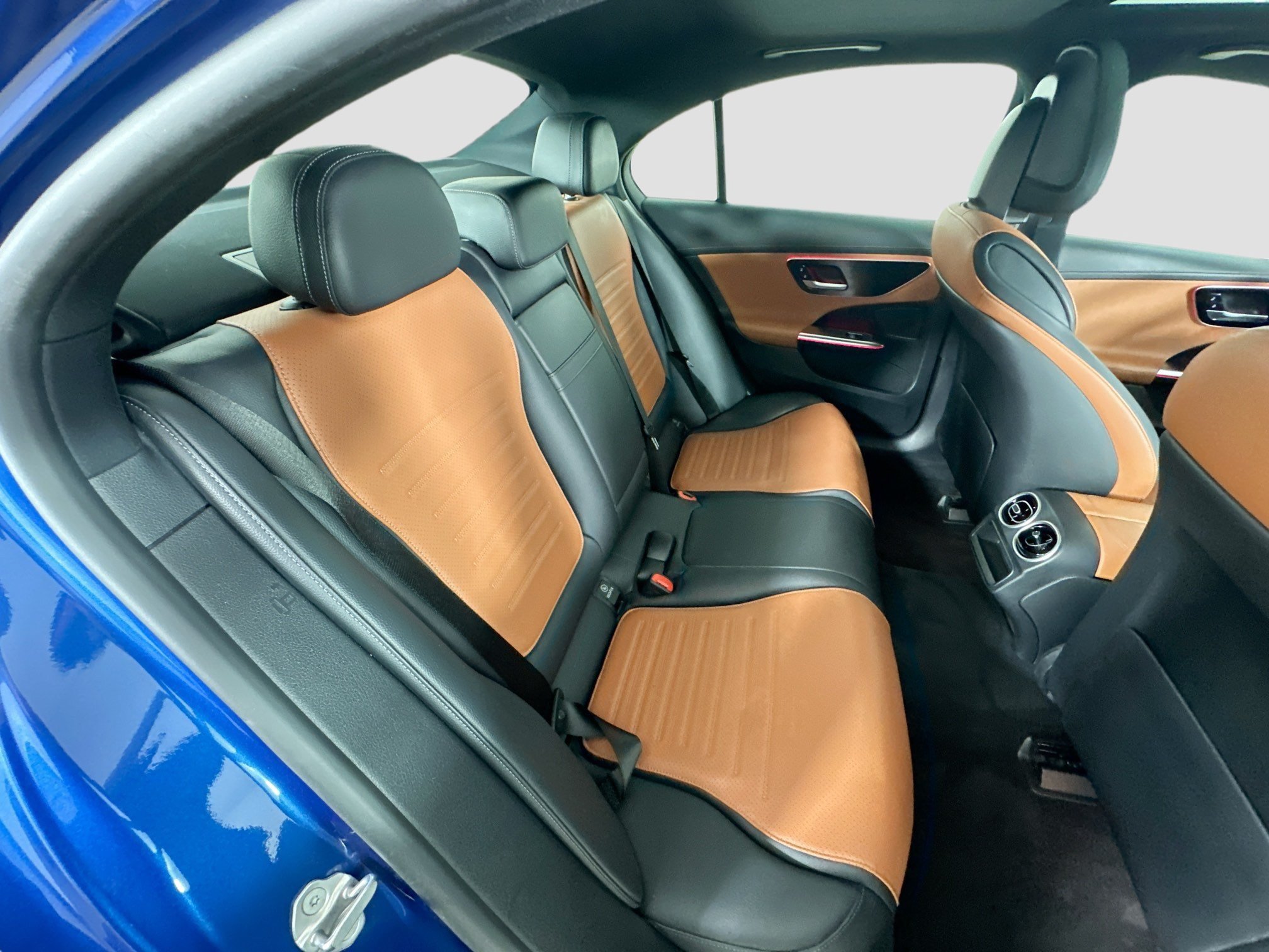 Certified 2022 Mercedes-Benz C 300 4MATIC Sedan image 32