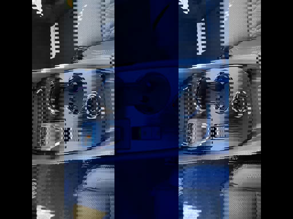 New 2026 Nissan Rogue Platinum w/ Platinum Premium Package image 18