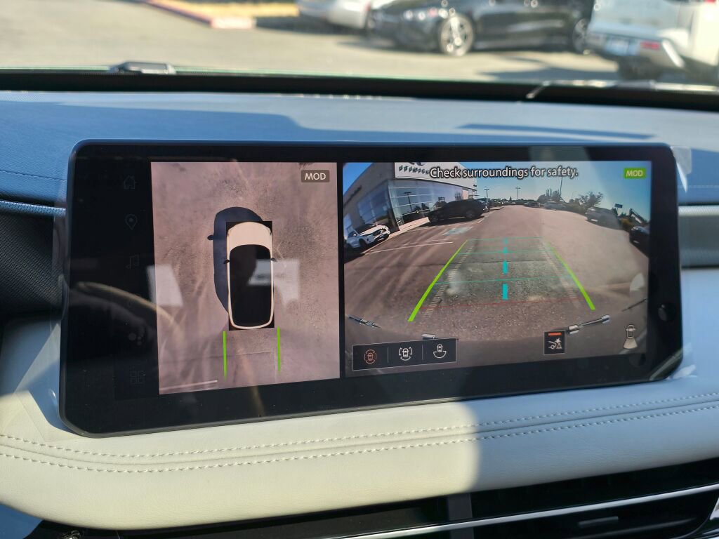 New 2026 INFINITI QX60 Luxe w/ Cargo Package image 30