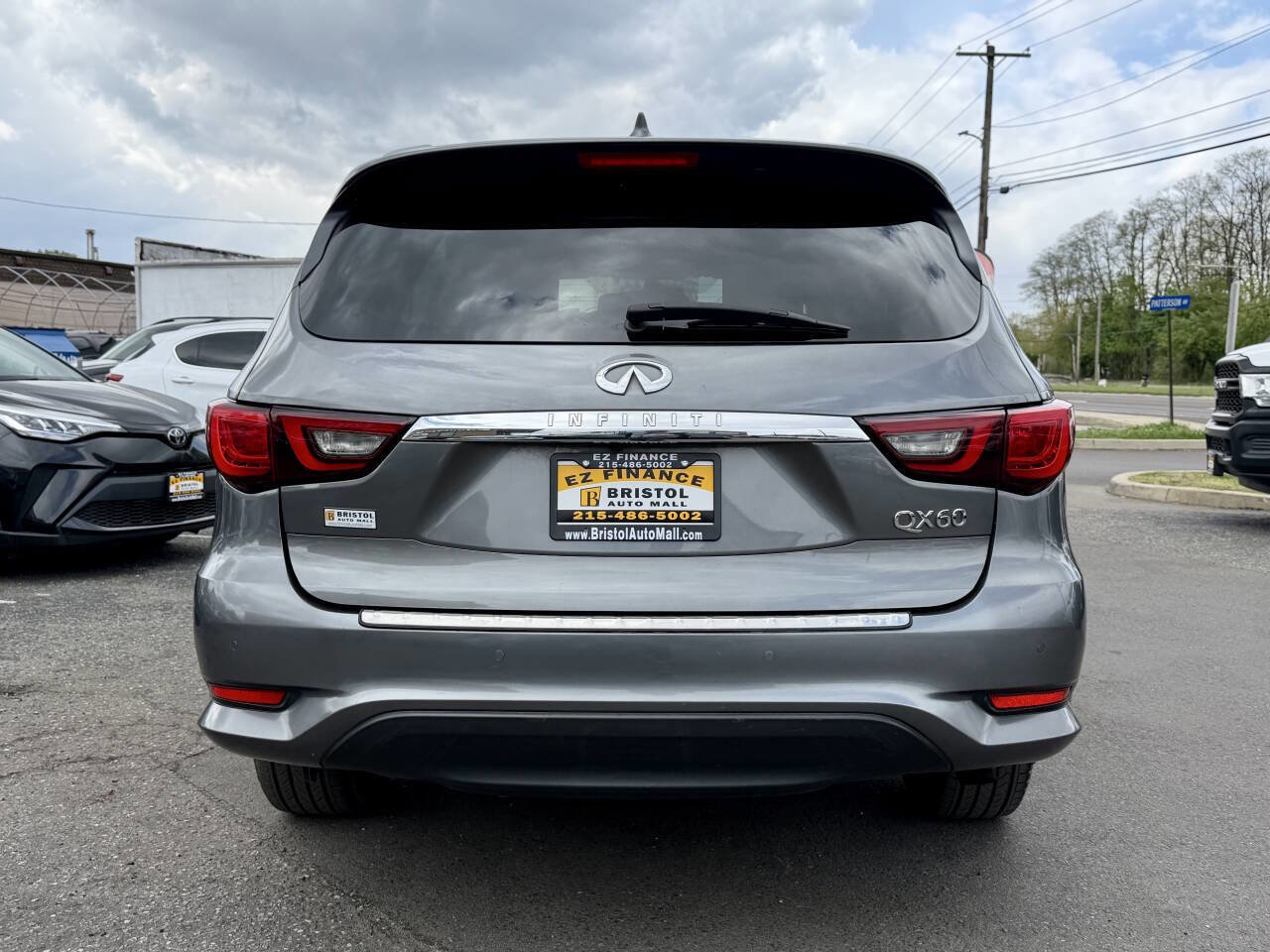 Used 2019 INFINITI QX60 Luxe w/ Sensory Package AWD/4WD image 6