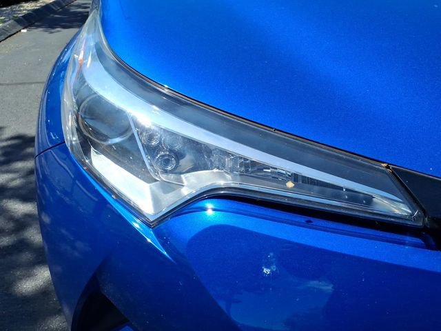 Used 2018 Toyota C-HR XLE FWD image 11