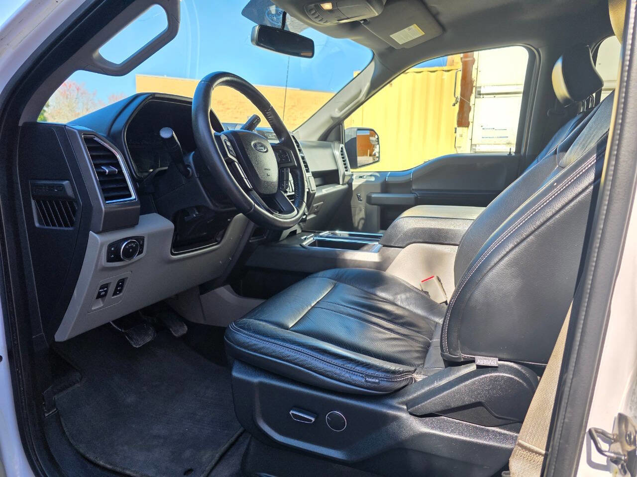 Used 2015 Ford F150 XLT w/ Equipment Group 301A Mid image 14